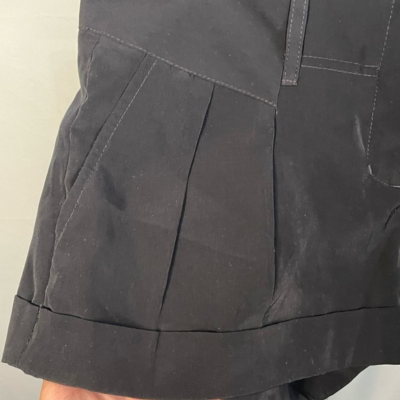 Express Black Cuffed dress Short‎ size 6 - Picture 2 of 8